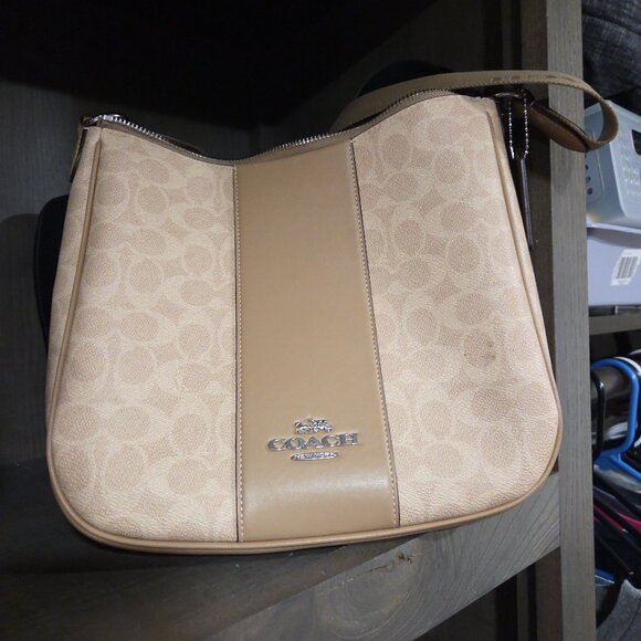 Coach ellie pursenand wristlet - Picture 1 of 4